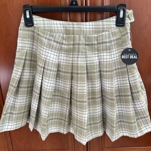 Forever 21 Olive and White Plaid Mini Skirt